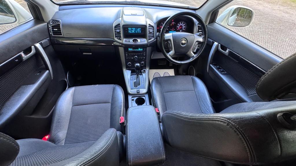 
								2012 Chevrolet Captiva 2.2L VCDi LT – £1350 full									