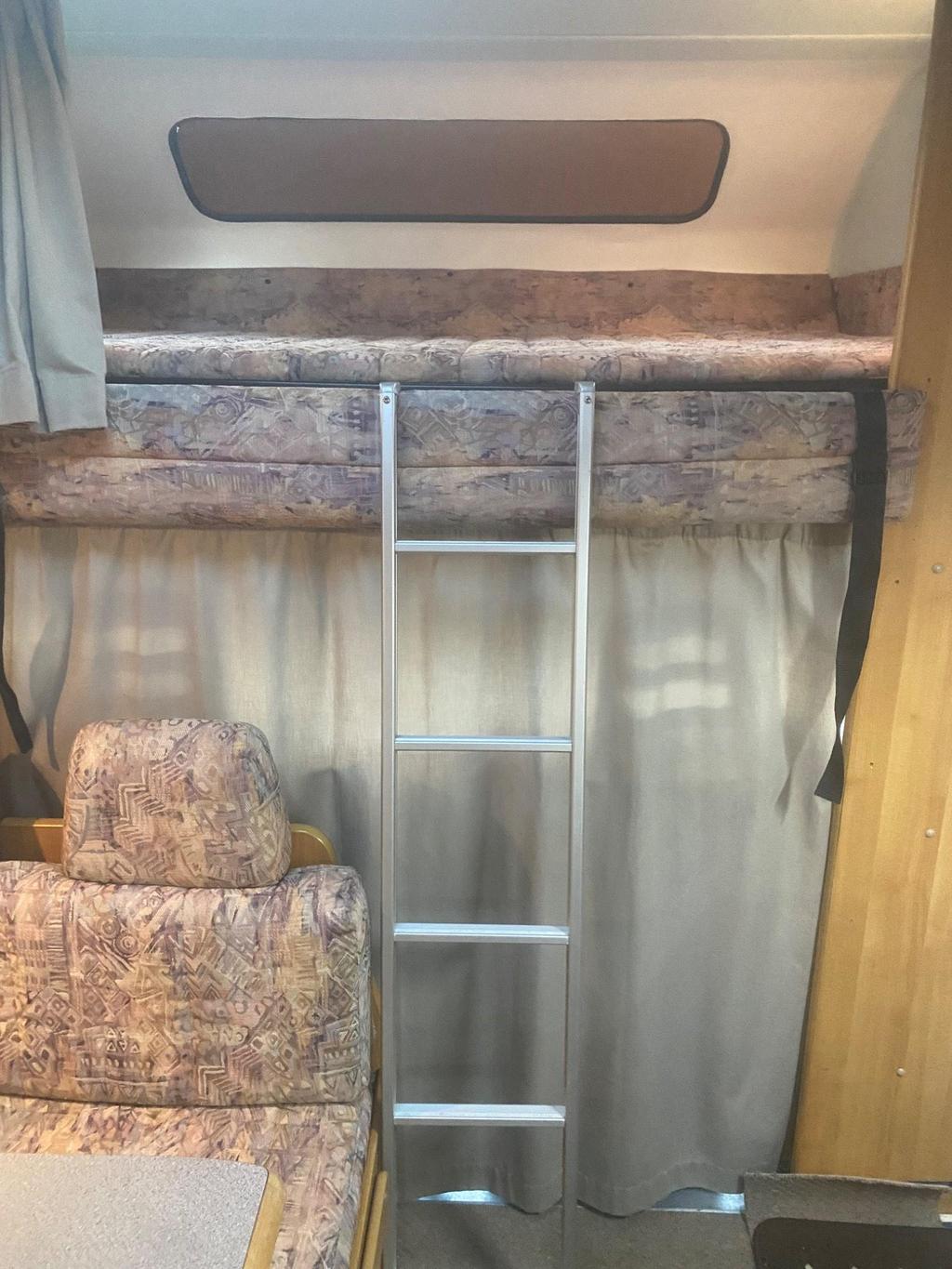 
								1992 Hymer C64 Motorhome 2.5L Diesel – £1360 full									