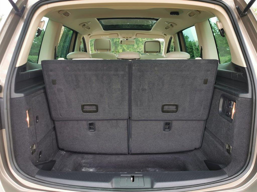 
								2015 Volkswagen Sharan 2.0L Diesel PANORAMIC ROOF – £3300 full									