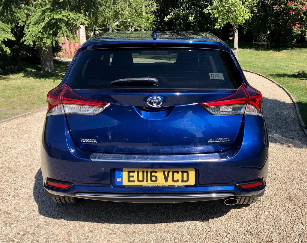 
								2016 Toyota Auris 1.2L VVT-i Excel – £1720 full									