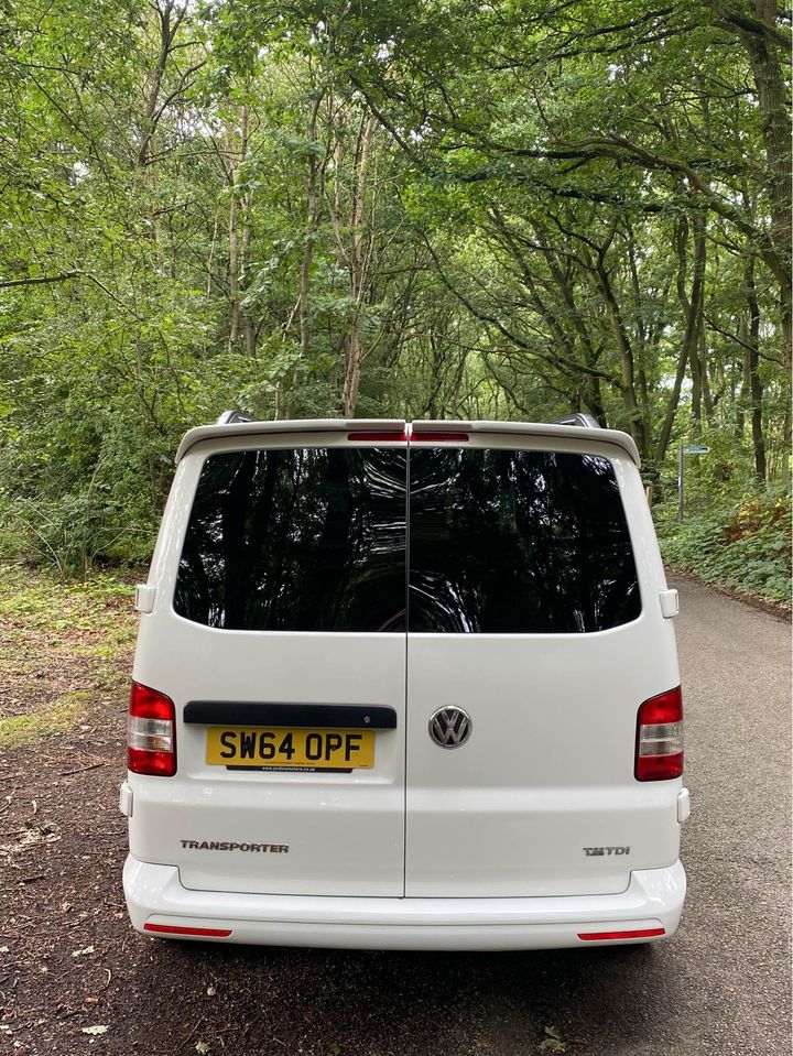 
								2015 Volkswagen Transporter 2.0L T5.1 T30 – £4000 full									