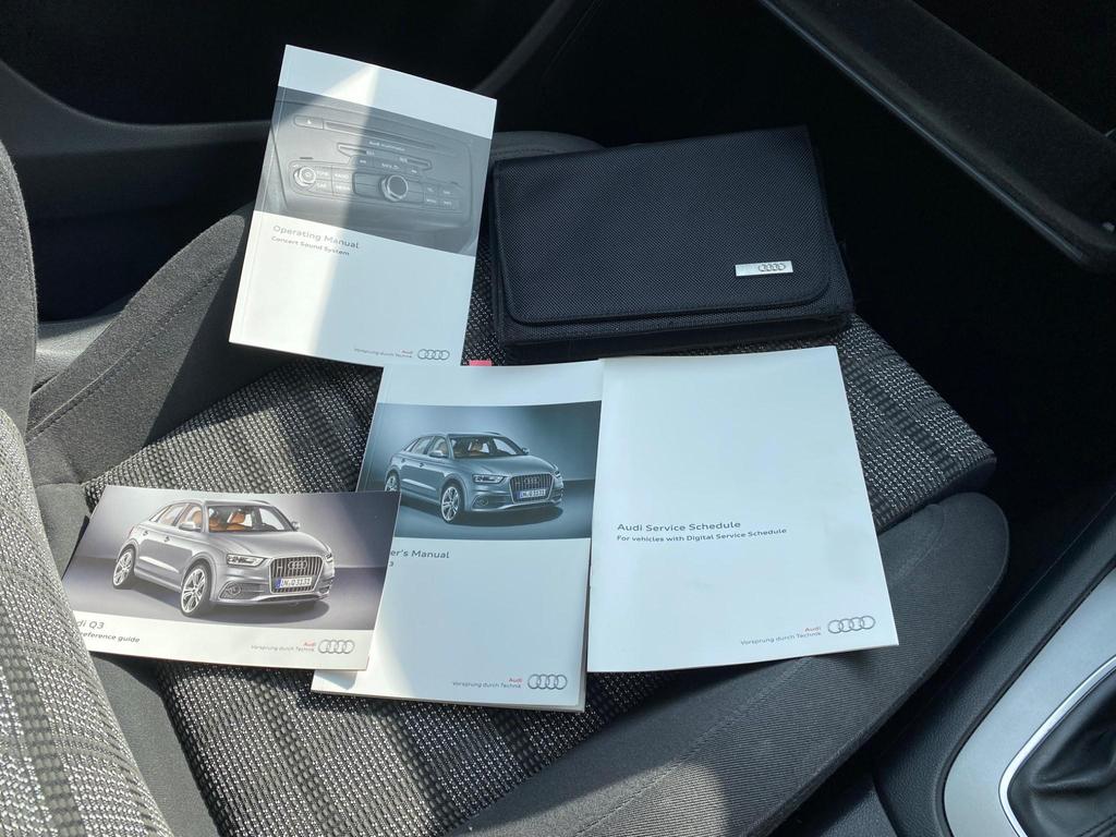 
								2013 Audi Q3 2.0L TFSI Quattro – £1550 full									