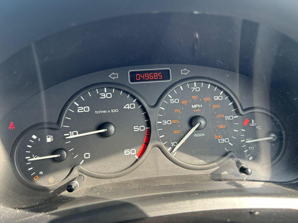 
								2005 Auto-Sleepers Mezan 2.0L HDI – £3700 full									