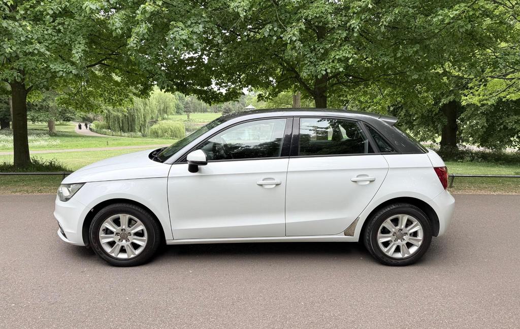 
								2014 Audi A1 1.4L TFSI Sport Sportback S – £1580 full									