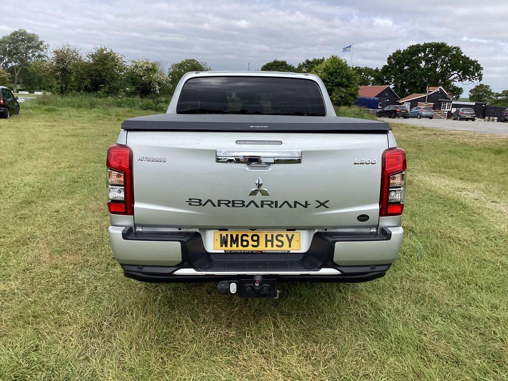 
								2020 Mitsubishi L200 2.2L DI-D DC Barbarian X Auto – £4700 full									
