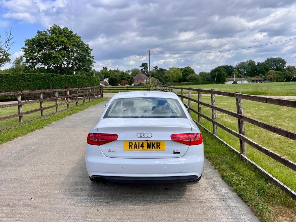 
								2014 Audi A4 1.4L TFSI CoD Multitronic SE – £1650 full									