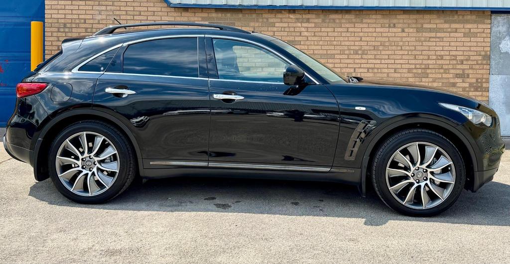 
								2016 Infiniti QX70 3.0L V6 Ultimate – £1780 full									