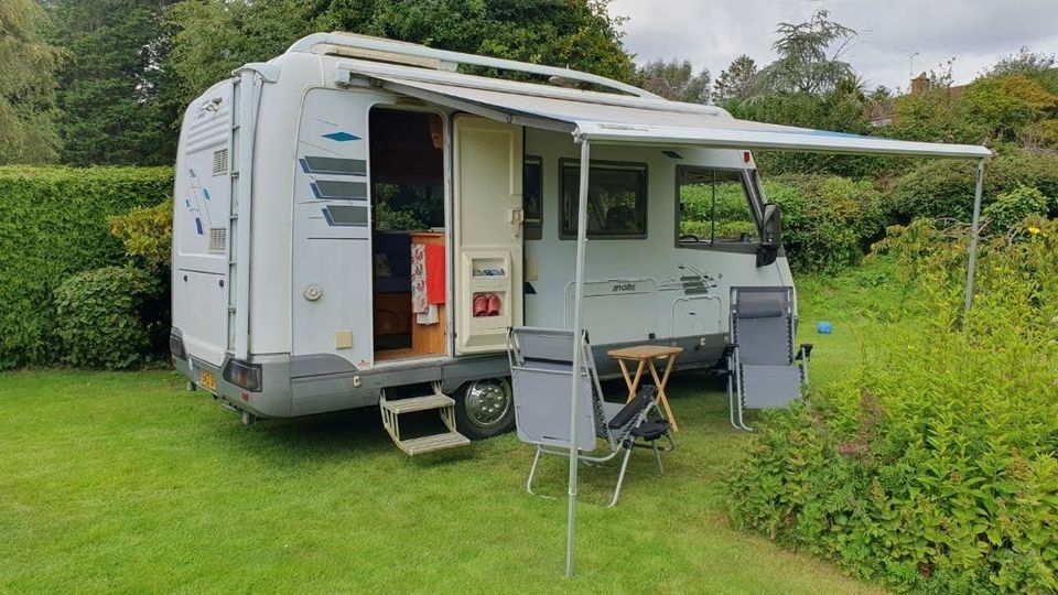 
								1998 Mercedes Hyme S520 – £4200 full									