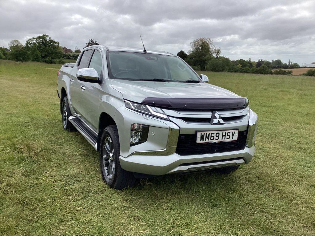 
								2020 Mitsubishi L200 2.2L DI-D DC Barbarian X Auto – £4700 full									