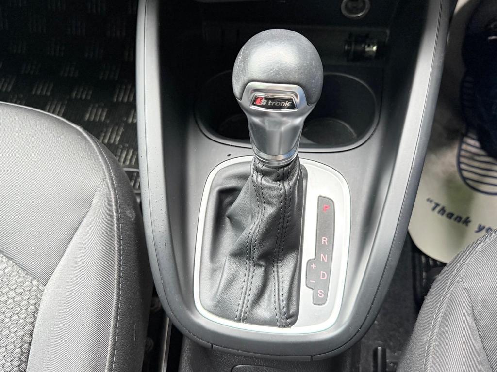 
								2014 Audi A1 1.4L TFSI Sport Sportback S – £1580 full									