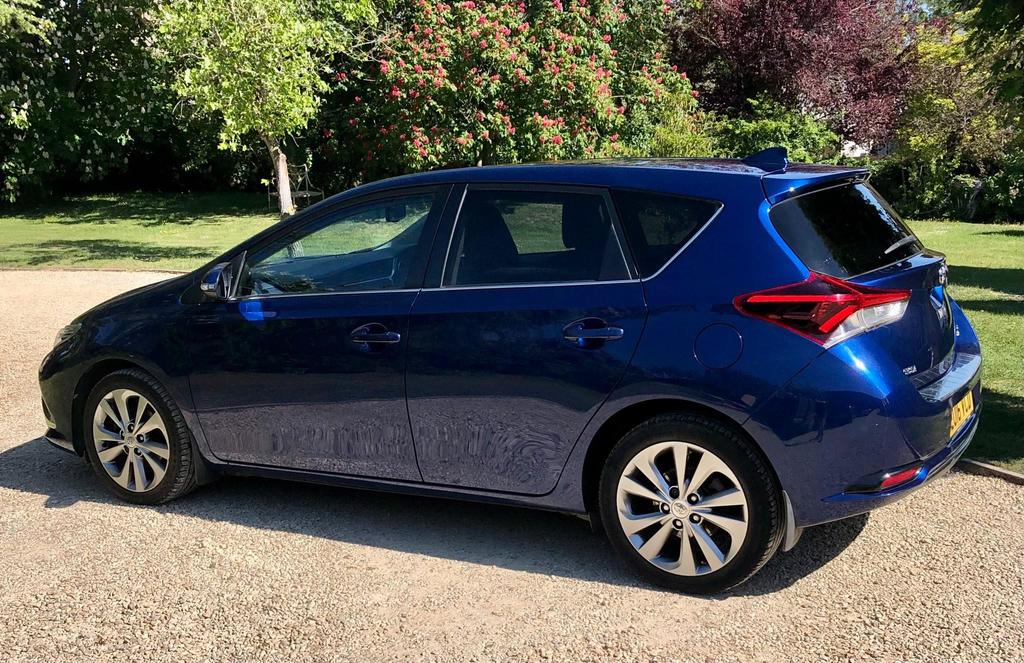 
								2016 Toyota Auris 1.2L VVT-i Excel – £1720 full									
