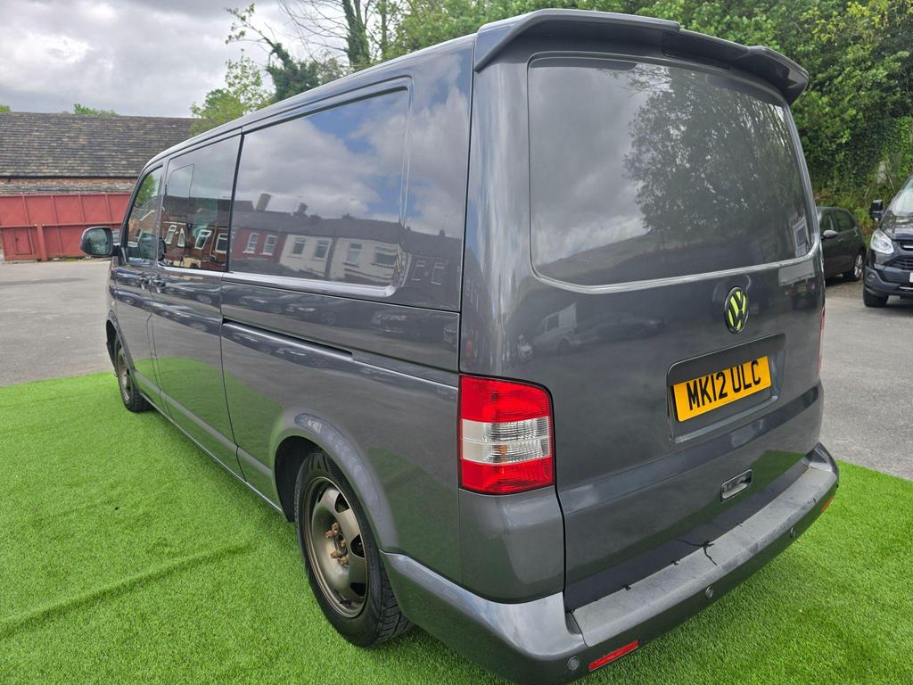 
								2012 Volkswagen Transporter T32 Kombi 2.0L BiTDI – £1850 full									