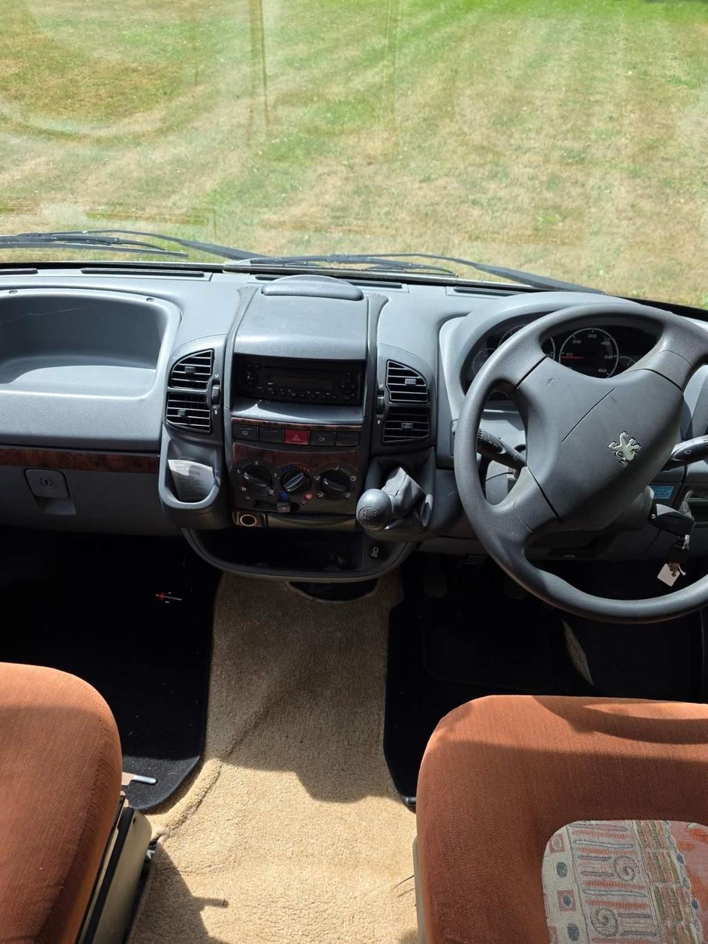 
								2004 Autocruise Starquest 2.8L HDI Peugeot Boxer 330 LX MWB HDi – £3480 full									