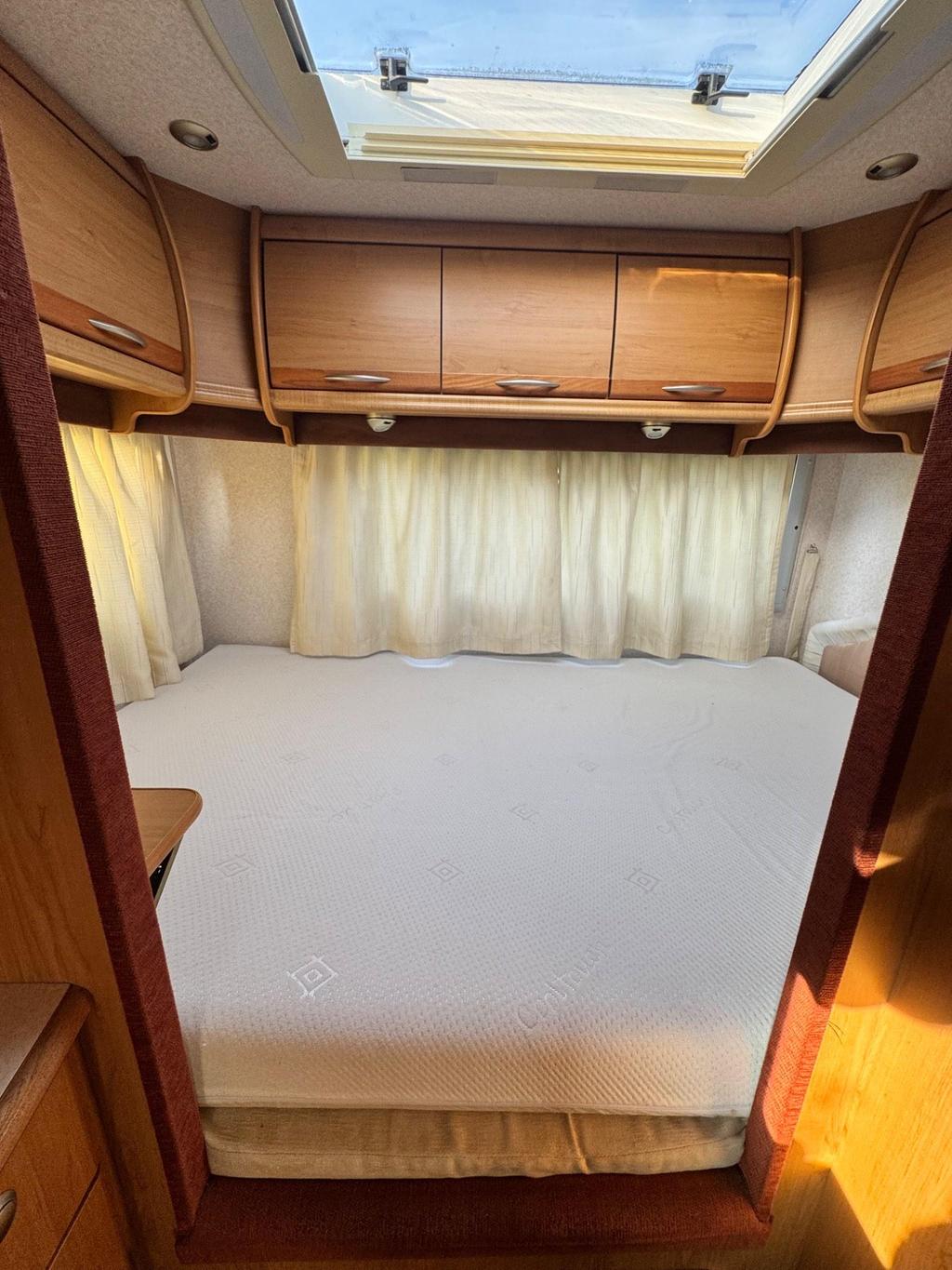
								2004 Autocruise Starblazer 2.8L HDI Peugeot Boxer – £3850 full									