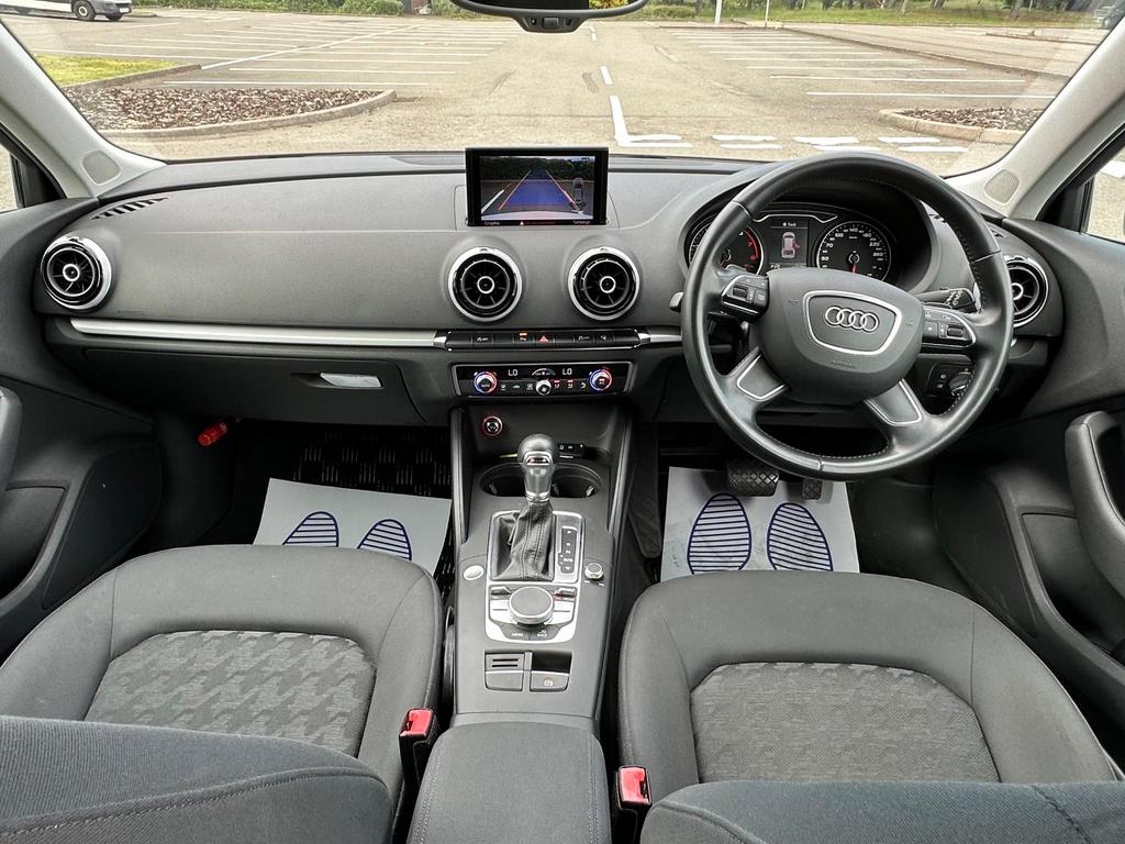 
								2014 Audi A3 1.4L TFSI CoD Sport Sportback S – £1600 full									