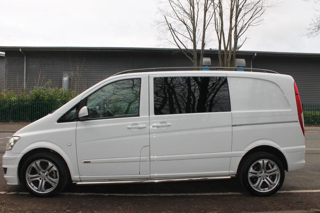 
								2013 Mercedes-Benz Vito 3.0L 122 CDi Dualiner – £1900 full									