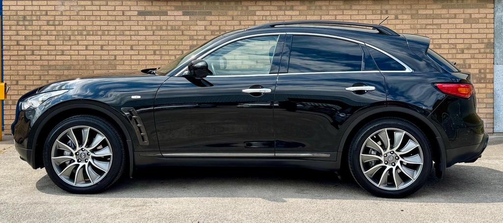 
								2016 Infiniti QX70 3.0L V6 Ultimate – £1780 full									