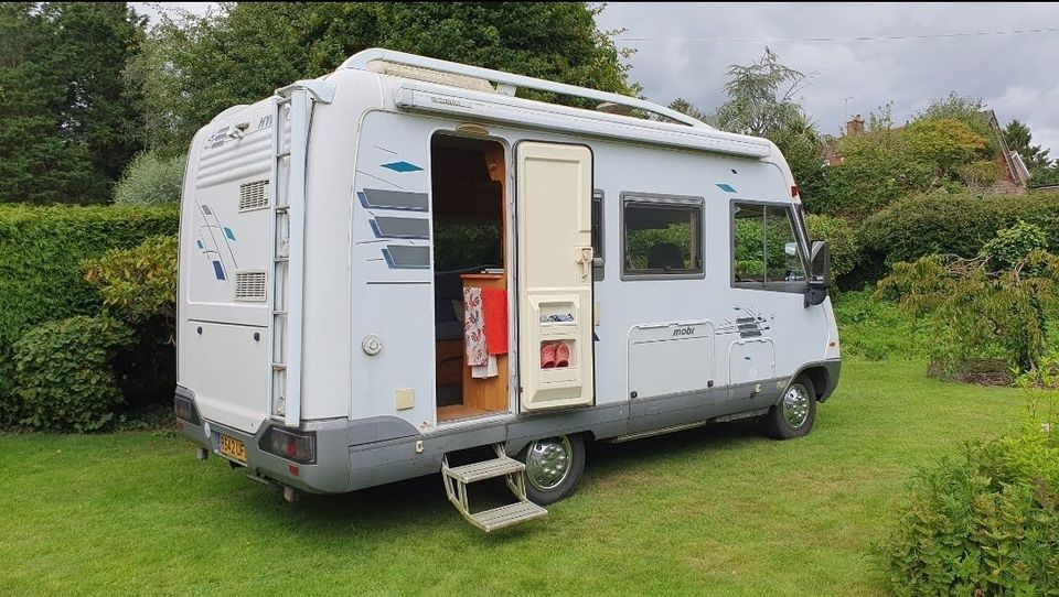 
								1998 Mercedes Hyme S520 – £4200 full									