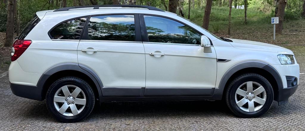 
								2012 Chevrolet Captiva 2.2L VCDi LT – £1350 full									