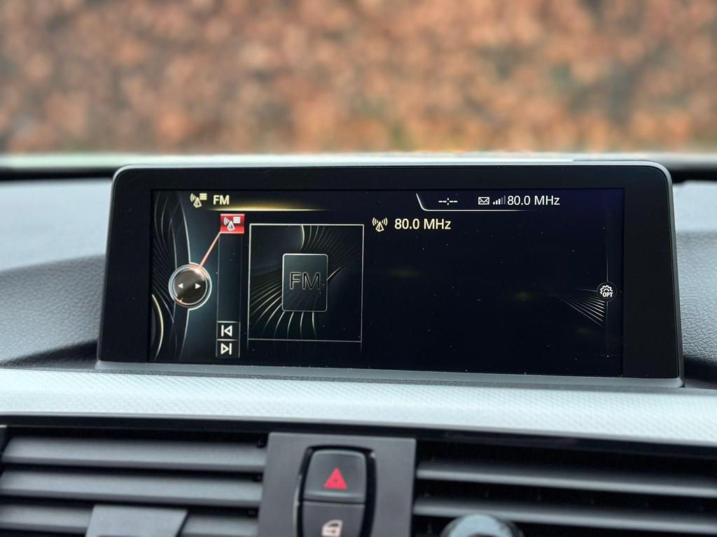 
								2014 BMW 3 Series 2.0L 320d M – £1750 full									