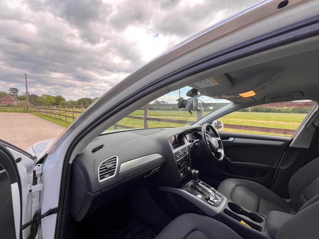 
								2014 Audi A4 1.4L TFSI CoD Multitronic SE – £1650 full									
