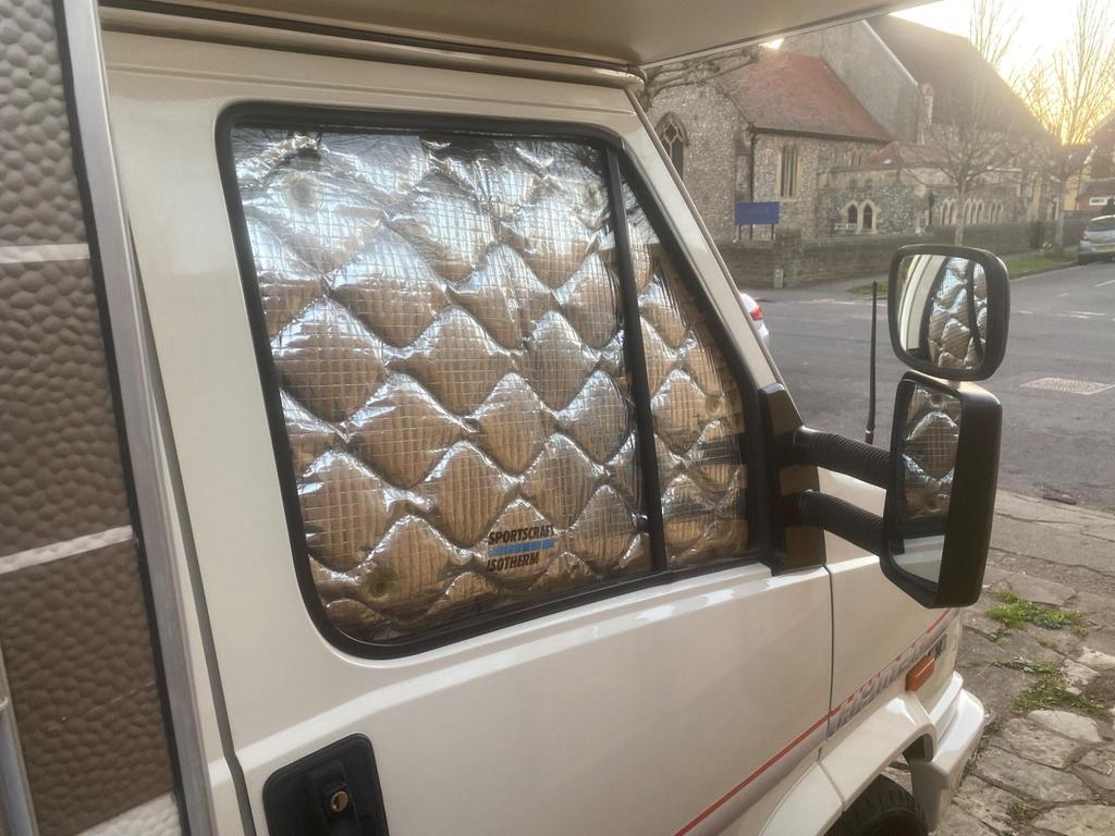 
								1992 Hymer C64 Motorhome 2.5L Diesel – £1360 full									