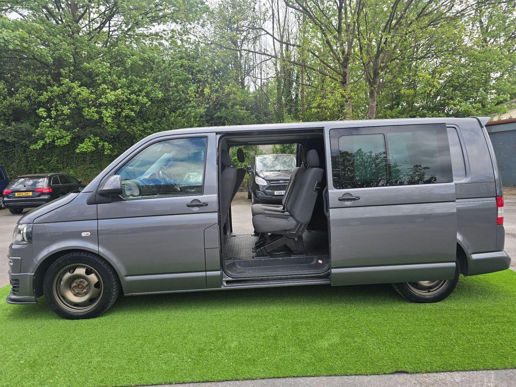 
								2012 Volkswagen Transporter T32 Kombi 2.0L BiTDI – £1850 full									