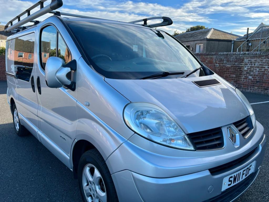 
								2011 Renault Trafic 2.0L dCi SL27 – £3150 full									