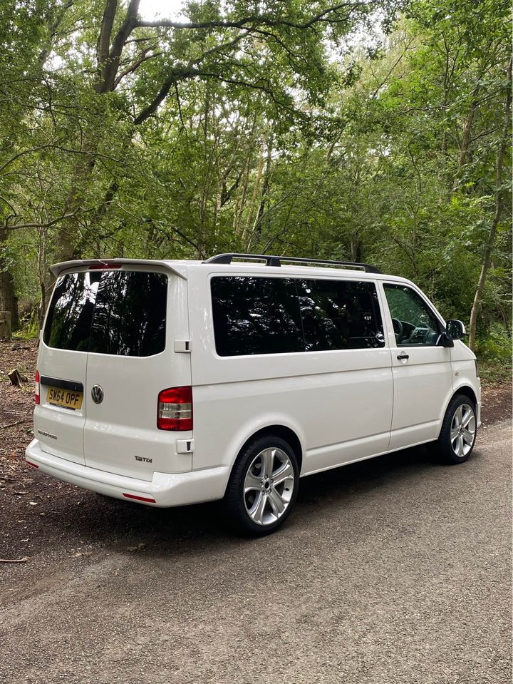 
								2015 Volkswagen Transporter 2.0L T5.1 T30 – £4000 full									