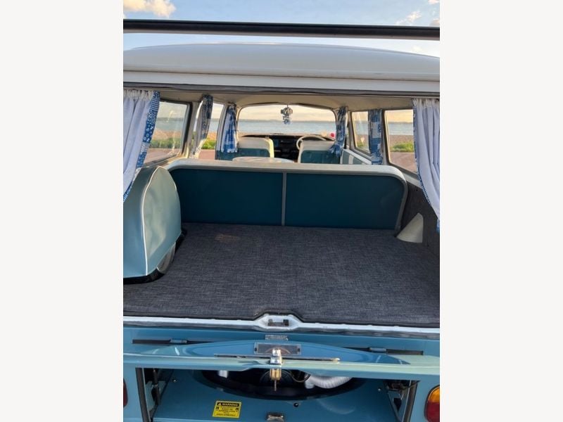 
								1971 Volkswagen Camper T2 Early Bay – £4000 full									