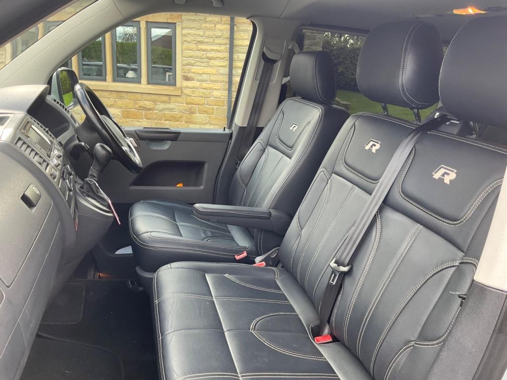
								2015 Volkswagen Transporter Shuttle 2.0L TD T30 SE Minibus – £4000 full									