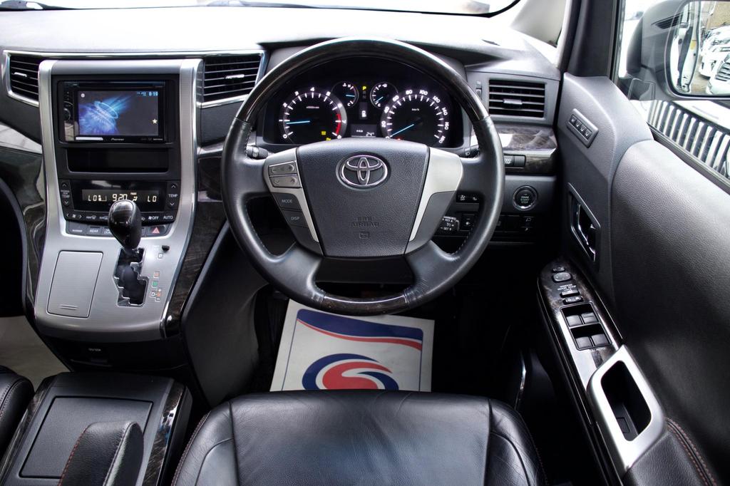 
								2014 Toyota Vellfire 2.4L Premium Modellista – £2000 full									