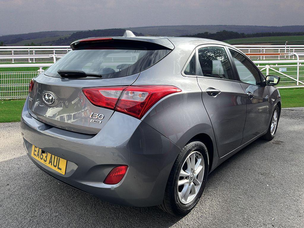 
								2013 Hyundai i30 1.6L CRDi – £1250 full									