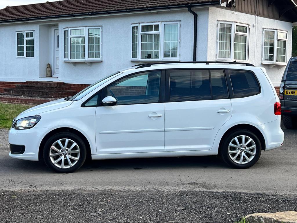 
								2015 Volkswagen Touran 1.4L TSI BlueMotion – £1650 full									