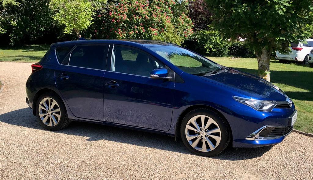
								2016 Toyota Auris 1.2L VVT-i Excel – £1720 full									