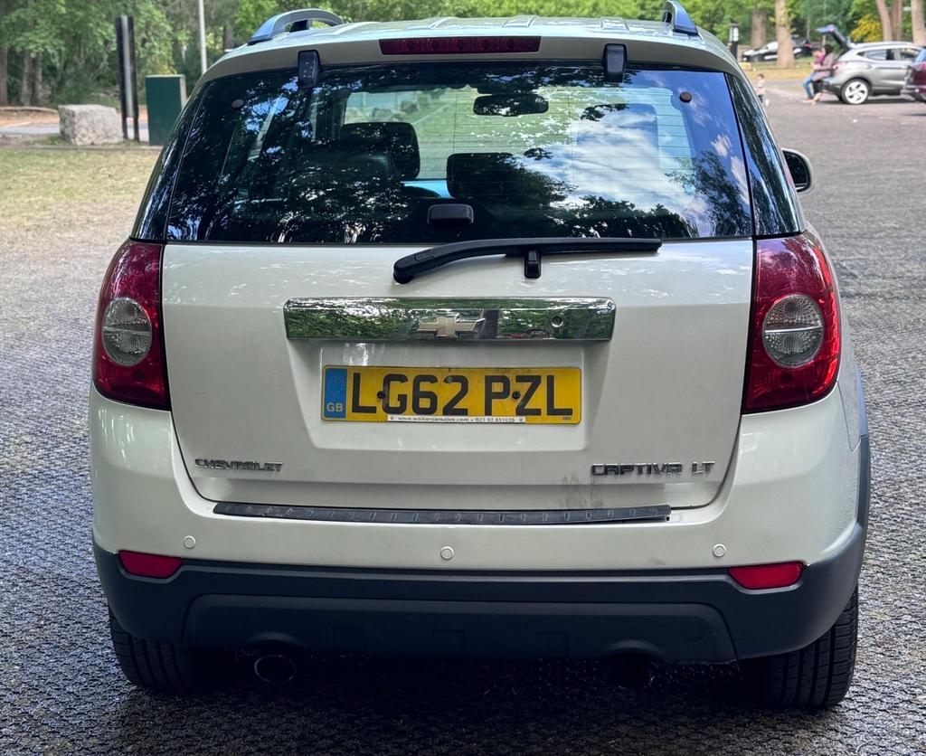 
								2012 Chevrolet Captiva 2.2L VCDi LT – £1350 full									