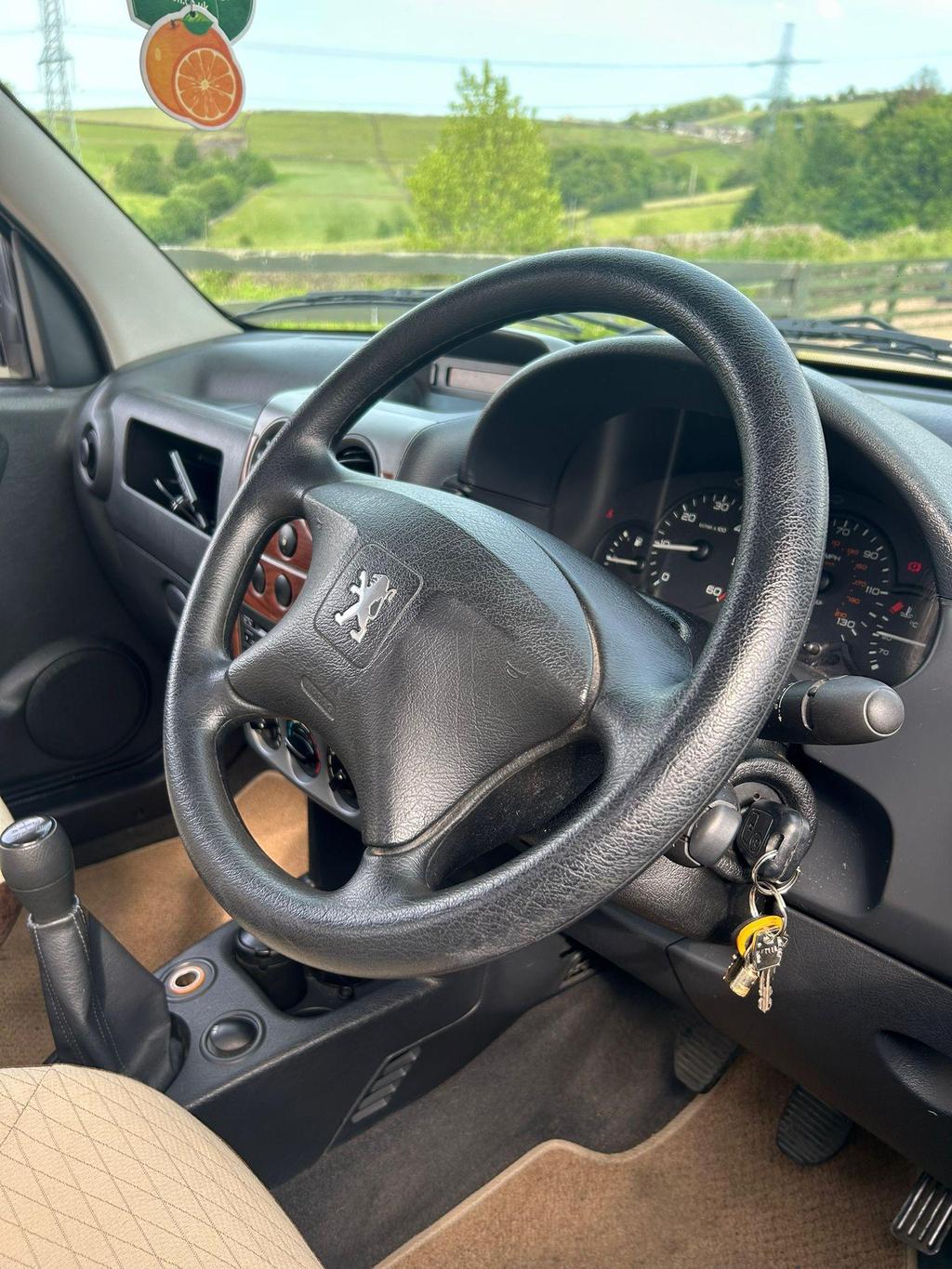 
								2005 Auto-Sleepers Mezan 2.0L HDI – £3700 full									