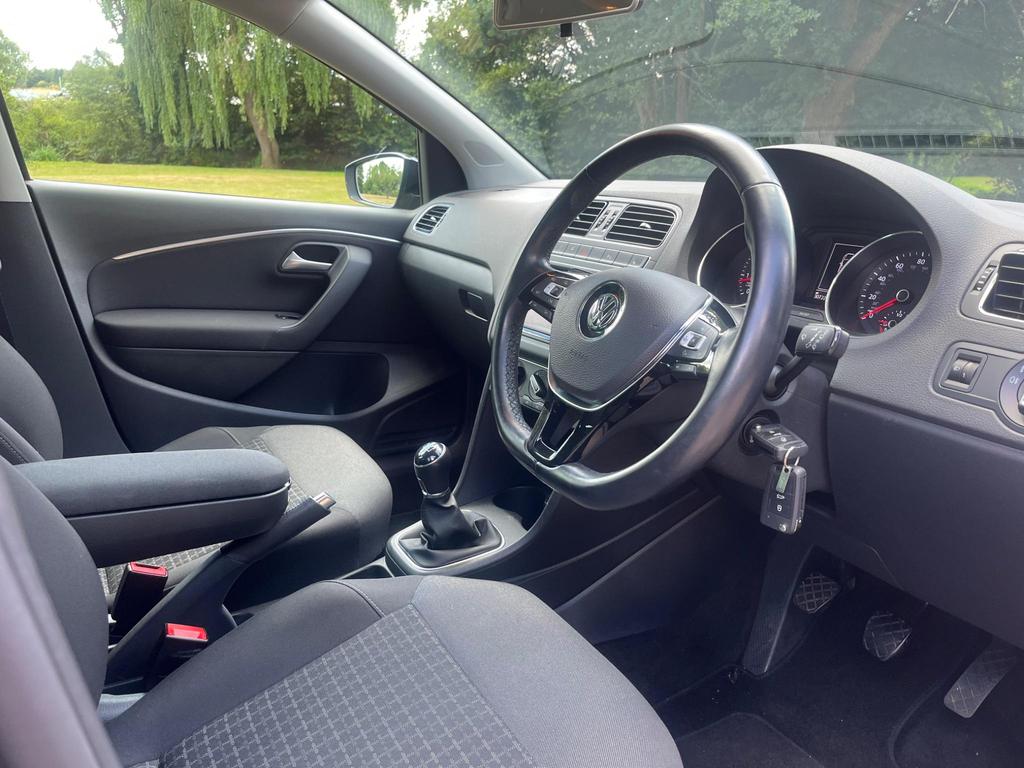 
								2017 Volkswagen Polo 1.2L TSI BlueMotion Tech – £1700 full									