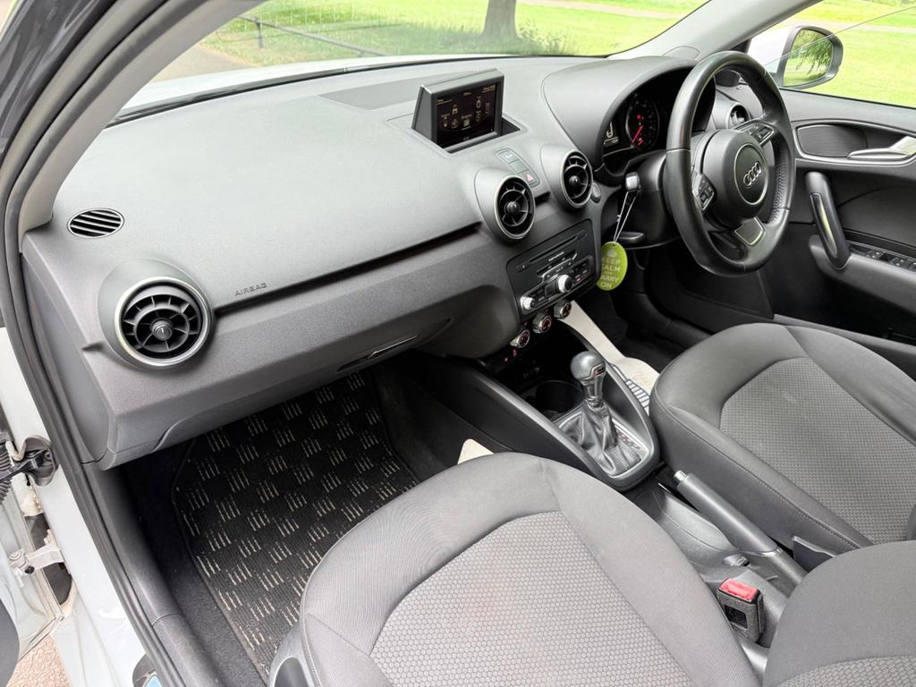 
								2014 Audi A1 1.4L TFSI Sport Sportback S – £1580 full									