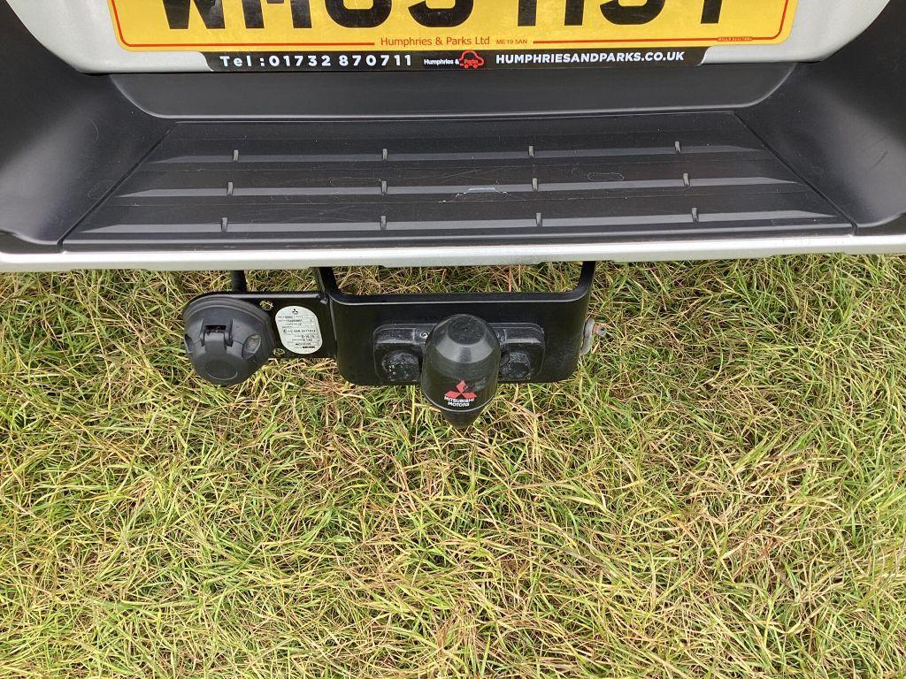 
								2020 Mitsubishi L200 2.2L DI-D DC Barbarian X Auto – £4700 full									