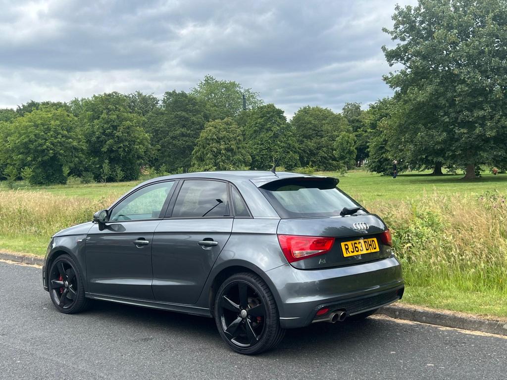 
								2014 Audi A1 1.4L TFSI S Tronic – £1460 full									