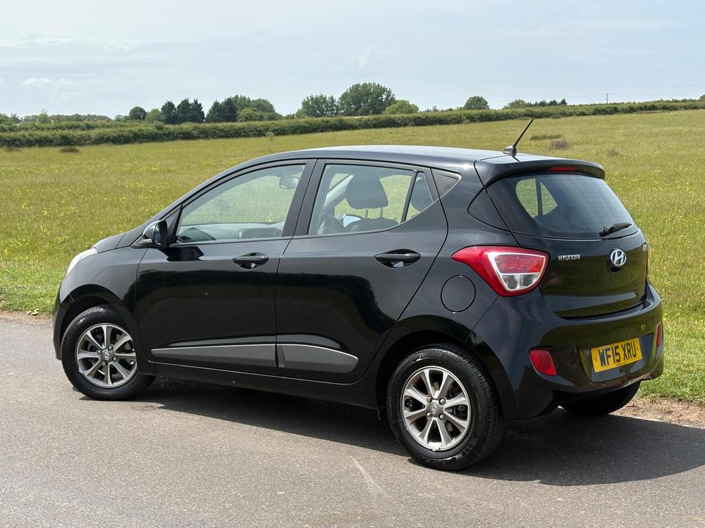 
								2015 Hyundai i10 1.0L Premium – £1250 full									