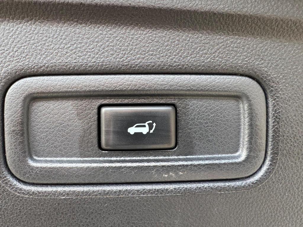 
								2016 Infiniti QX70 3.0L V6 Ultimate – £1780 full									