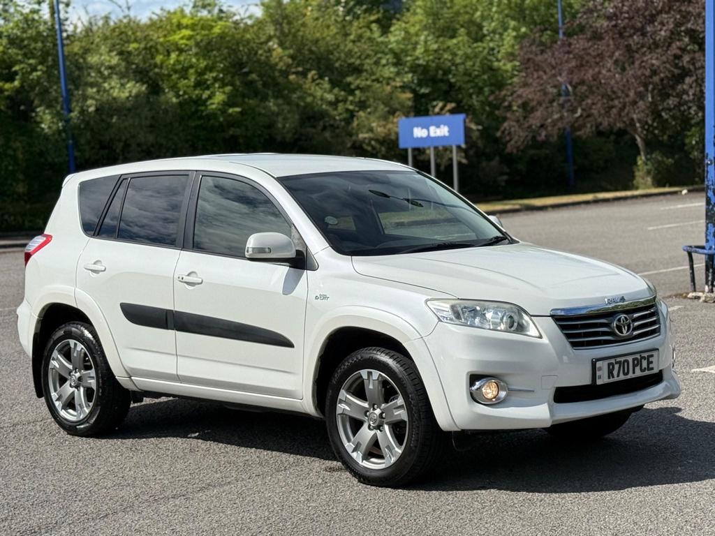 
								2011 Toyota RAV4 2.2L D-CAT SR – £1680 full									