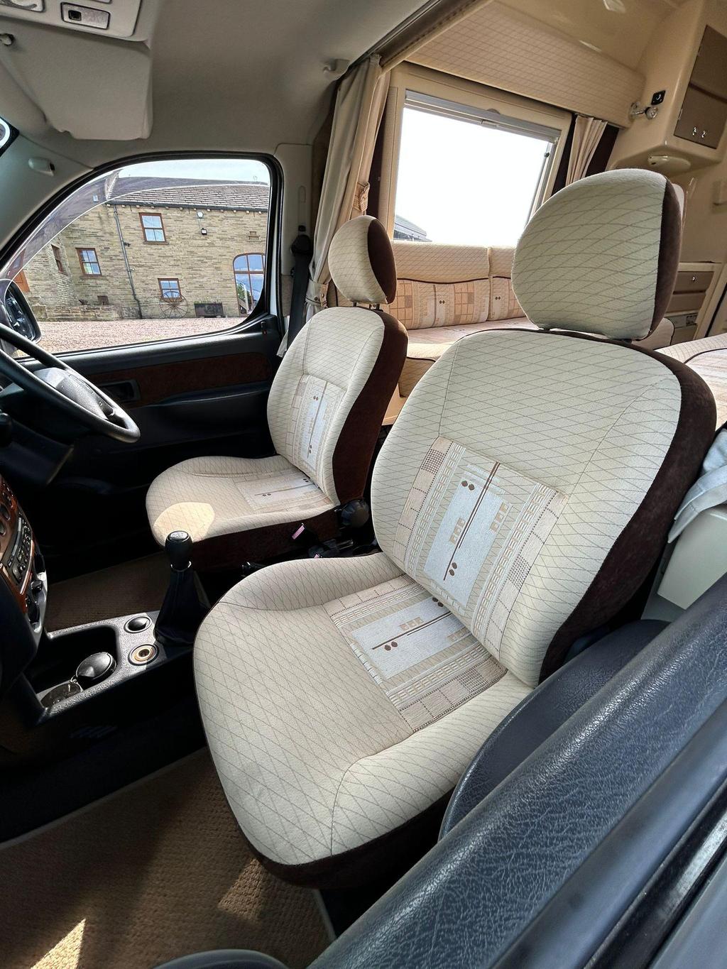 
								2005 Auto-Sleepers Mezan 2.0L HDI – £3700 full									