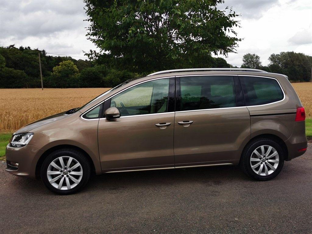 
								2015 Volkswagen Sharan 2.0L Diesel PANORAMIC ROOF – £3300 full									