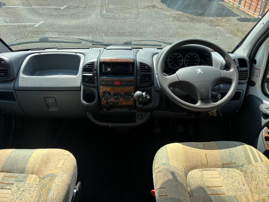 
								2004 Auto-Sleepers Symbol 2.2L 290 LX MWB HDI S/R – £3270 full									
