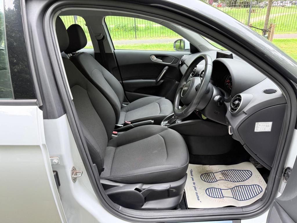 
								2014 Audi A1 1.4L TFSI Sport Sportback S – £1580 full									