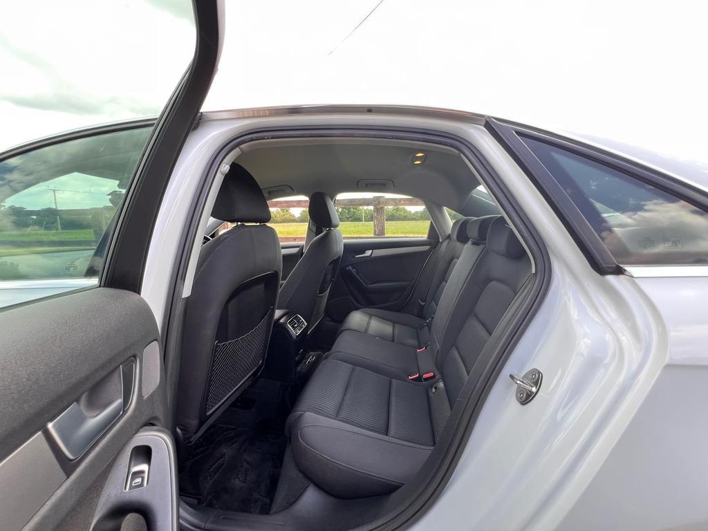 
								2014 Audi A4 1.4L TFSI CoD Multitronic SE – £1650 full									