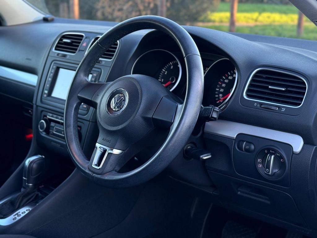 
								2012 Volkswagen Golf 6 1.4L TSI – £1450 full									